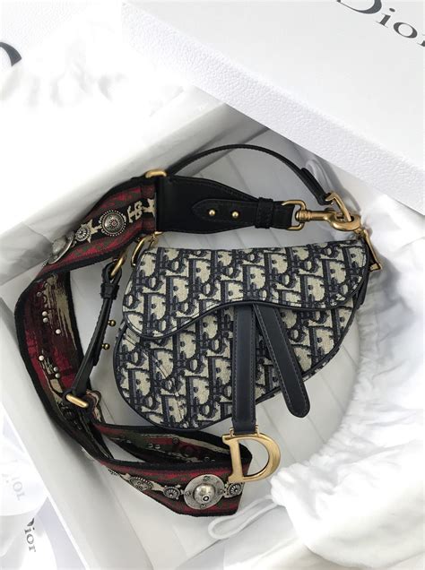 dior saddle wallet bag